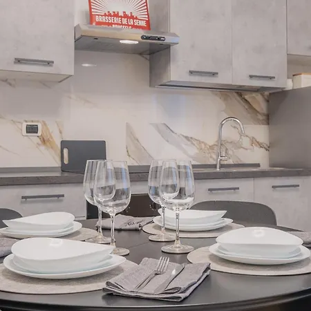 Petit House Rome
